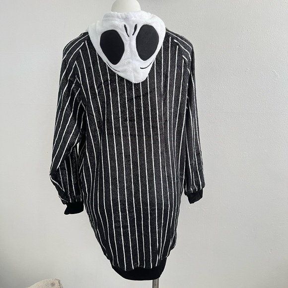 Disney Nightmare Before Christmas Hooded Dress Black White Jack Skellington - Picture 8 of 12